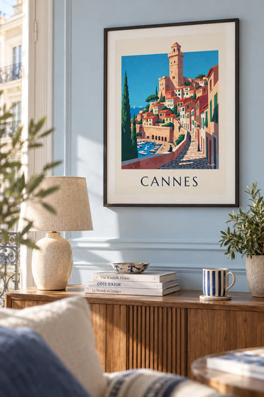 Affiche vieux quartier du Suquet et vieux port de Cannes : encadrée au mur