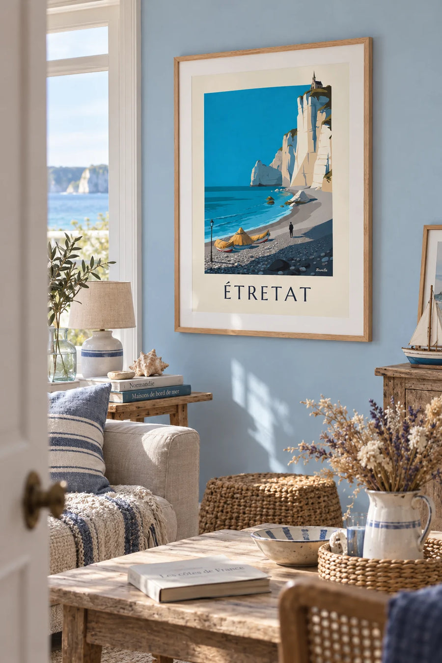 Poster of the pebble beach and caloges of Étretat beneath the Amont cliff: framed on the wall
