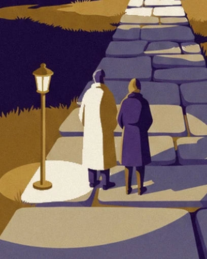 Les 2 personnages en manteaux clairs et violets près du lampadaire et du chemin dallé