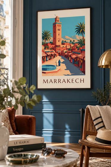 Juliste Marrakechin medinasta ja Koutoubian minareetista: kehystettynä seinällä