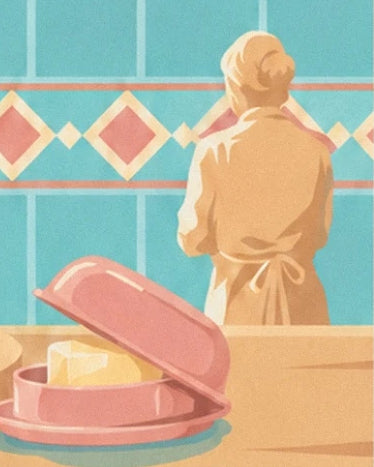 Le personnage de dos en tablier noué, derrière un beurrier rose ouvert