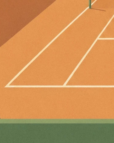 Les lignes blanches du court en terre battue orange bordé de vert