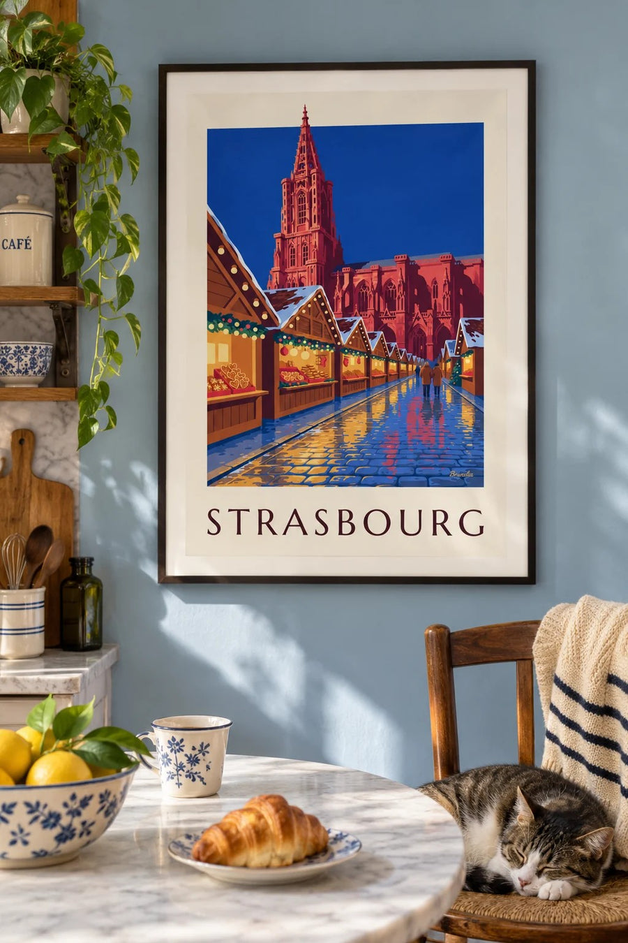 Strasbourgin joulumarkkinoiden yöjuliste : kehystettynä seinällä