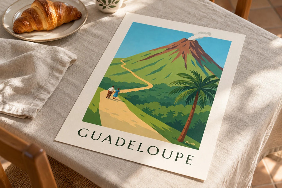 Guadeloupen La Soufrièren tulivuori -juliste : pöydällä