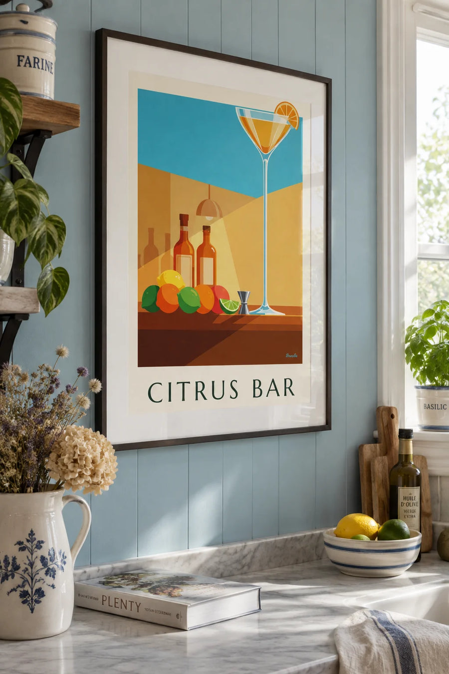Affiche bar à cocktails, coupe en cristal et agrumes : encadrée au mur