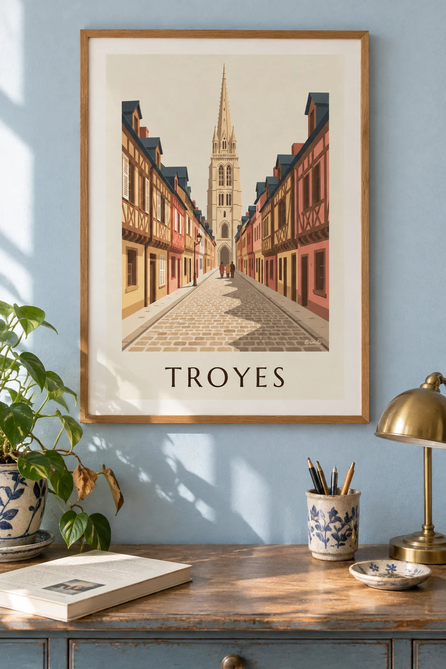 Affiche cathédrale de Troyes et rue médiévale : encadrée au mur